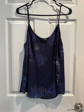 ARITZIA Babaton Everly Camisole Navy Blue Blush Pink Floral Print Size M